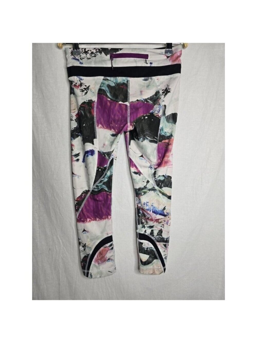 Lululemon Run Inspire Crop II *All Full-On Luxtreme Pigment Wave Leggings Sz 4